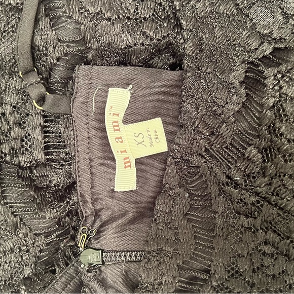 Miami Lace Low V Black Romper XS - Picture 2 of 4